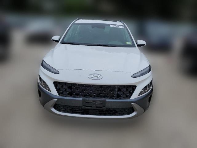 Photo 4 VIN: KM8K5CA35PU970929 - HYUNDAI KONA 