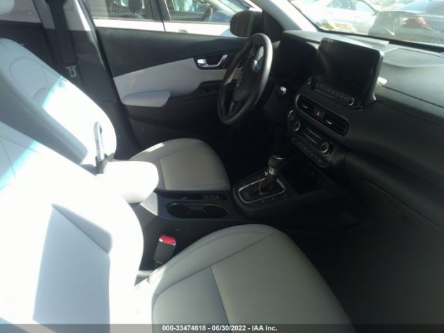 Photo 4 VIN: KM8K5CA38NU839569 - HYUNDAI KONA 