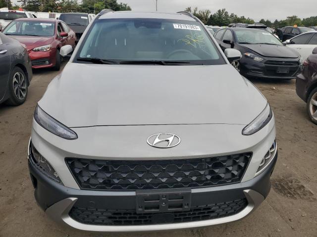 Photo 4 VIN: KM8K5CA39PU950098 - HYUNDAI KONA 