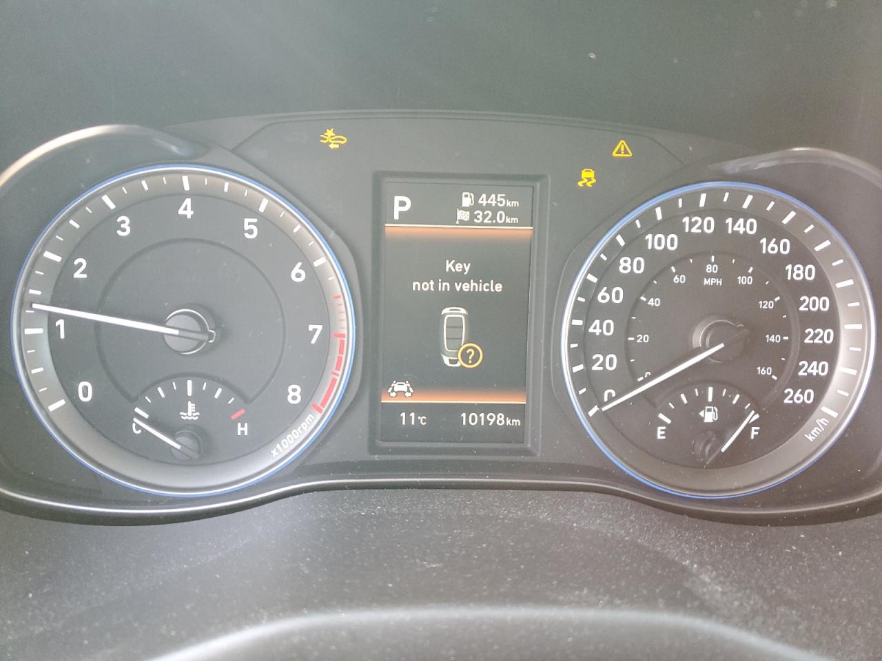 Photo 8 VIN: KM8K5CA53KU388578 - HYUNDAI KONA 