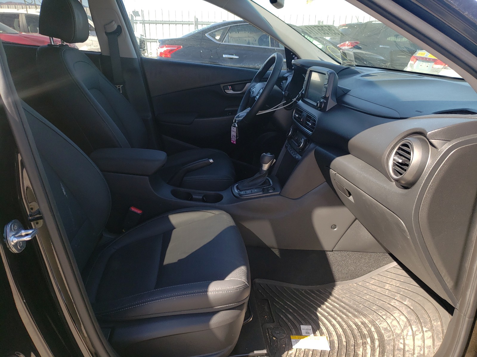 Photo 4 VIN: KM8K5CA5XLU461060 - HYUNDAI KONA ULTIM 