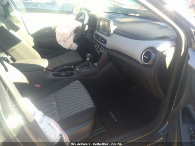 Photo 4 VIN: KM8K62AA0KU255779 - HYUNDAI KONA 