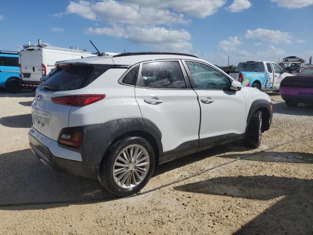 Photo 2 VIN: KM8K62AA1JU177334 - HYUNDAI KONA SEL 