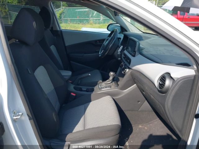 Photo 4 VIN: KM8K62AA7JU102217 - HYUNDAI KONA 