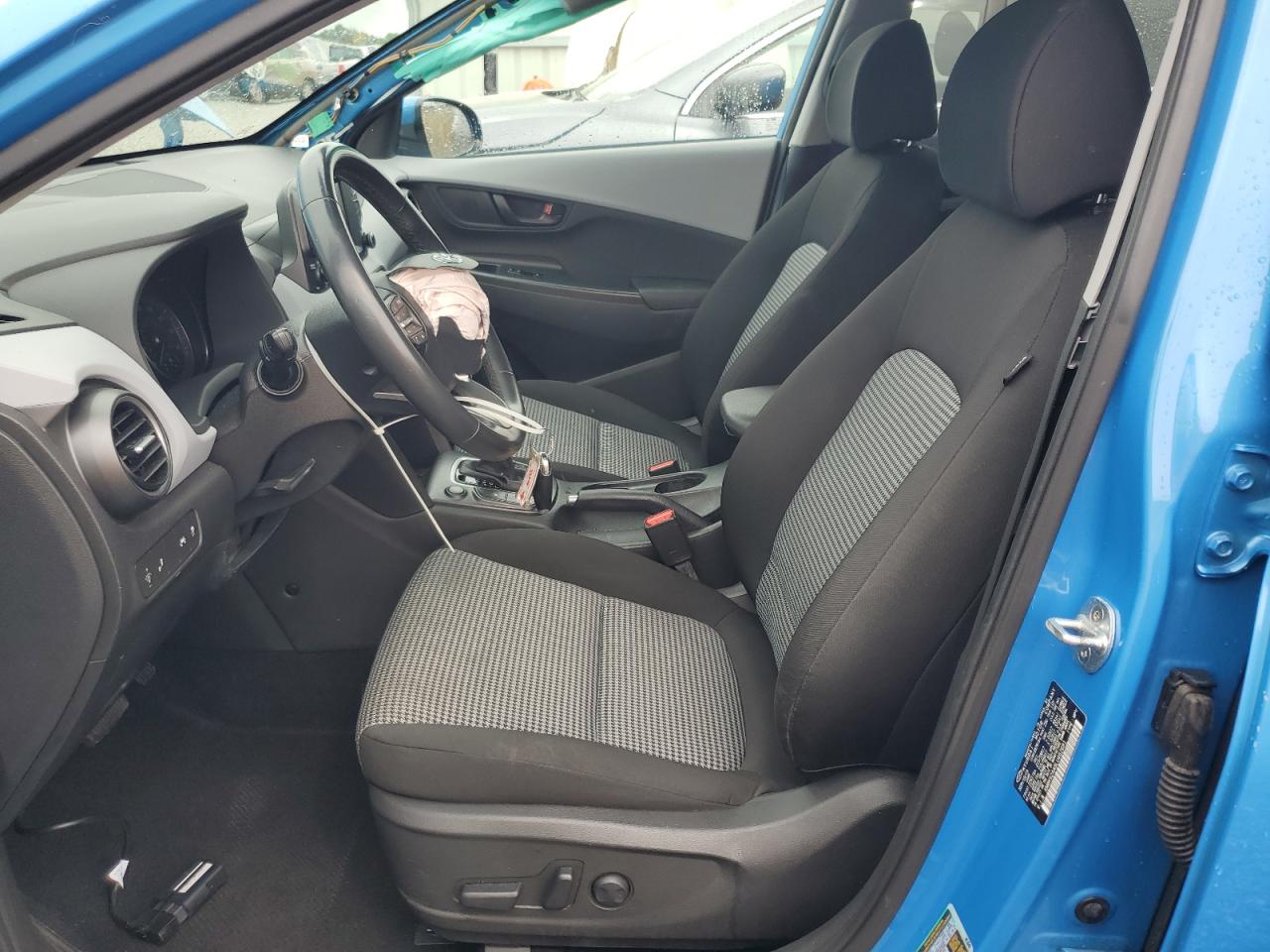 Photo 6 VIN: KM8K62AA8LU462681 - HYUNDAI KONA 