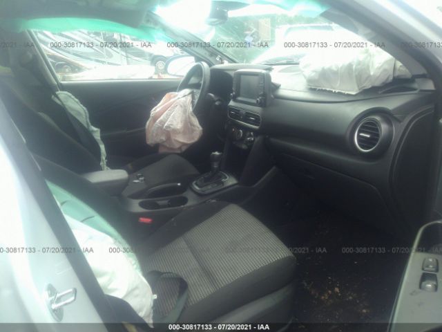 Photo 4 VIN: KM8K62AAXKU254686 - HYUNDAI KONA 