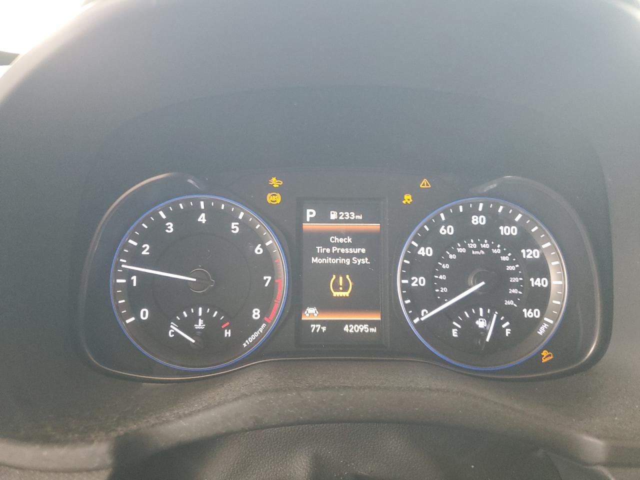 Photo 8 VIN: KM8K62AAXLU550759 - HYUNDAI KONA 