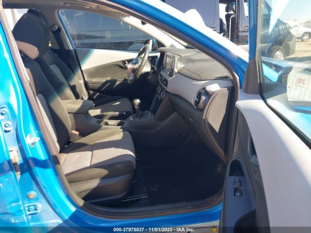 Photo 4 VIN: KM8K62AAXLU564418 - HYUNDAI KONA 