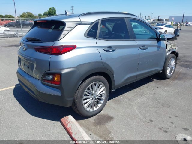 Photo 3 VIN: KM8K62AAXMU718319 - HYUNDAI KONA 