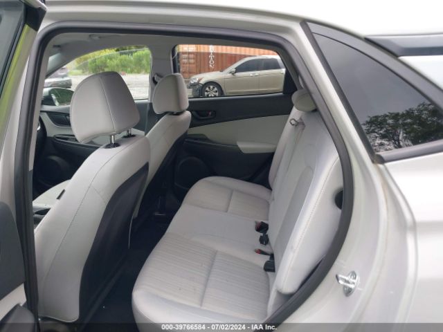 Photo 7 VIN: KM8K62AB0PU977379 - HYUNDAI KONA 