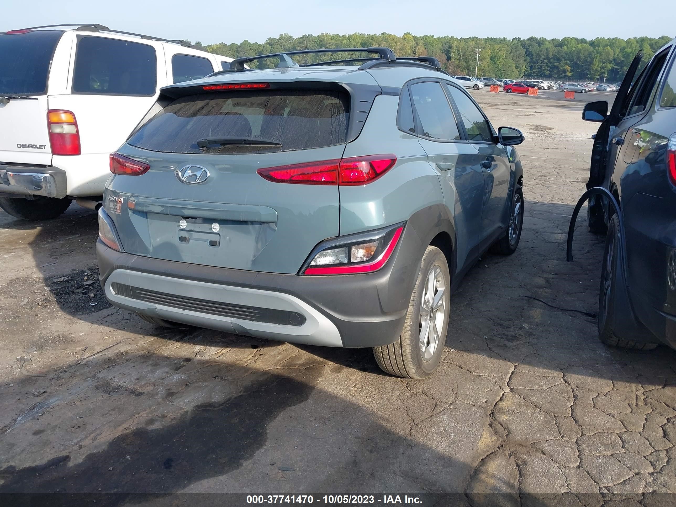 Photo 3 VIN: KM8K62AB1NU755544 - HYUNDAI KONA 