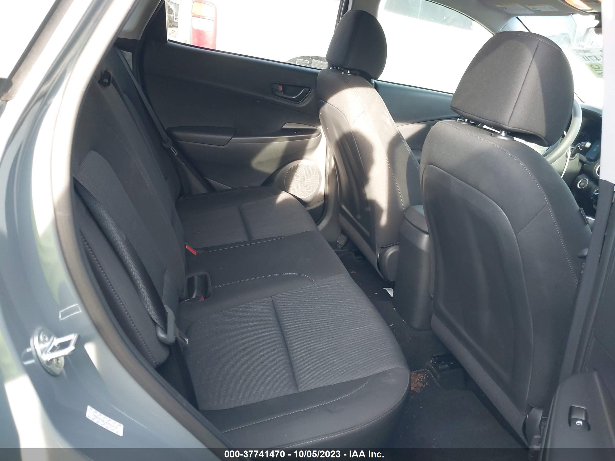 Photo 7 VIN: KM8K62AB1NU755544 - HYUNDAI KONA 