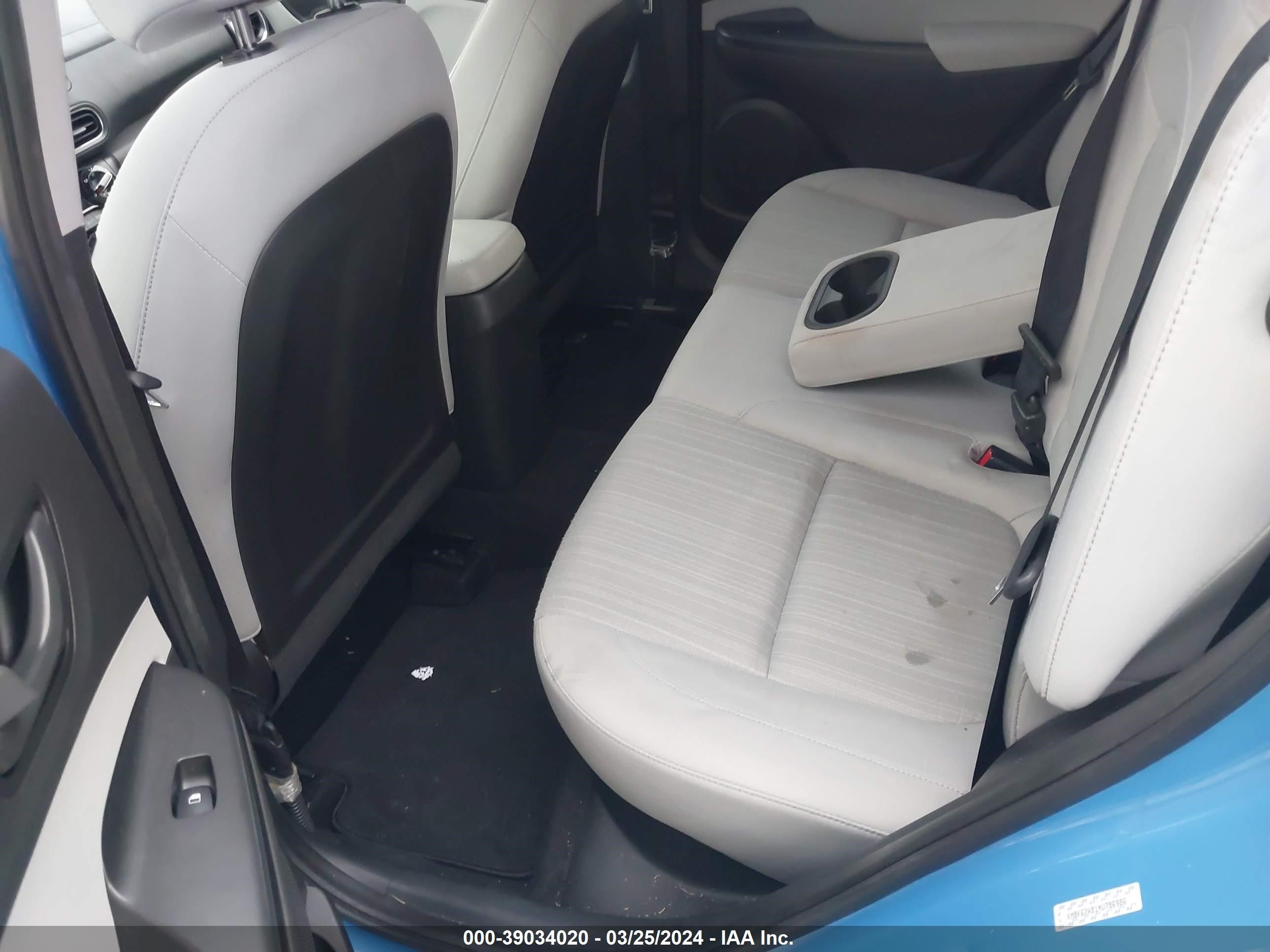 Photo 7 VIN: KM8K62AB1NU786986 - HYUNDAI KONA 