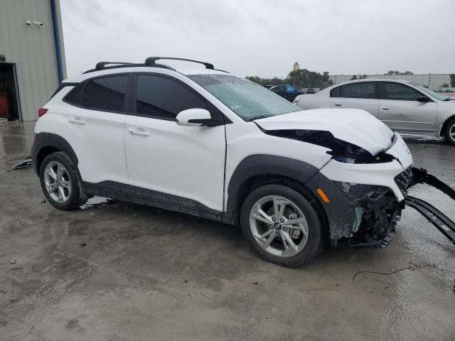 Photo 3 VIN: KM8K62AB1NU870905 - HYUNDAI KONA SEL 