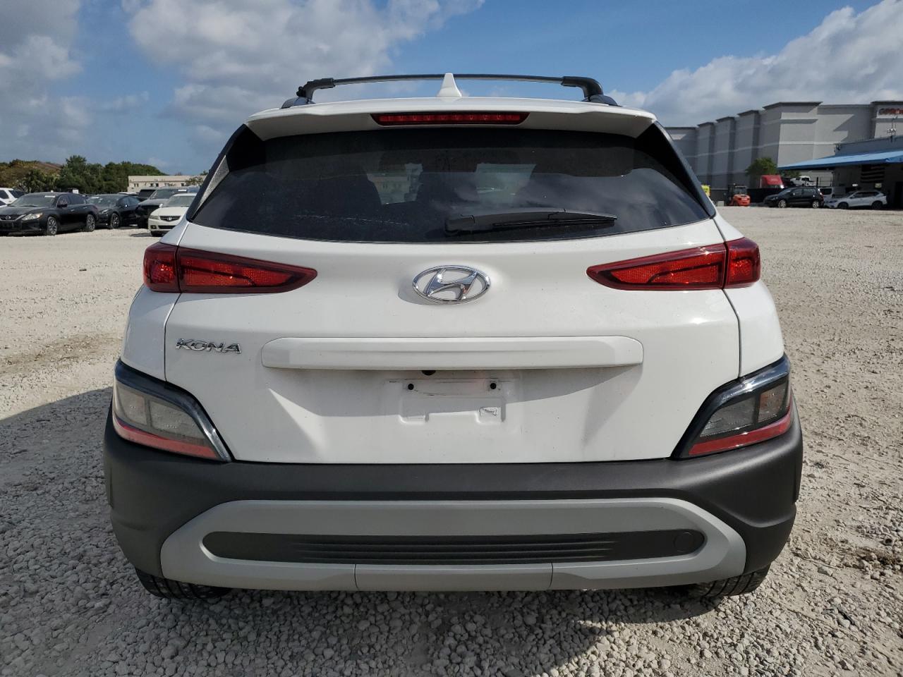 Photo 5 VIN: KM8K62AB1PU008058 - HYUNDAI KONA 