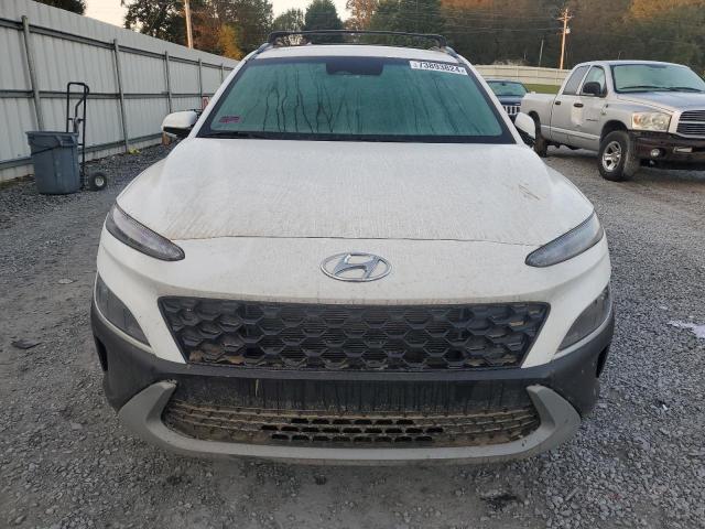 Photo 4 VIN: KM8K62AB2PU042963 - HYUNDAI KONA SEL 