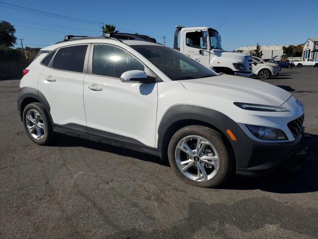 Photo 3 VIN: KM8K62AB2PU063523 - HYUNDAI KONA SEL 