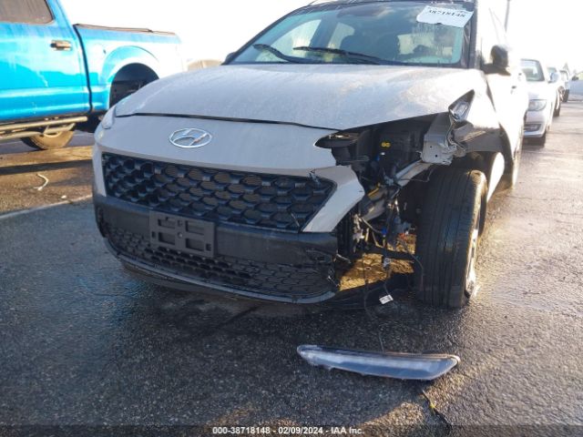 Photo 5 VIN: KM8K62AB2PU993096 - HYUNDAI KONA 