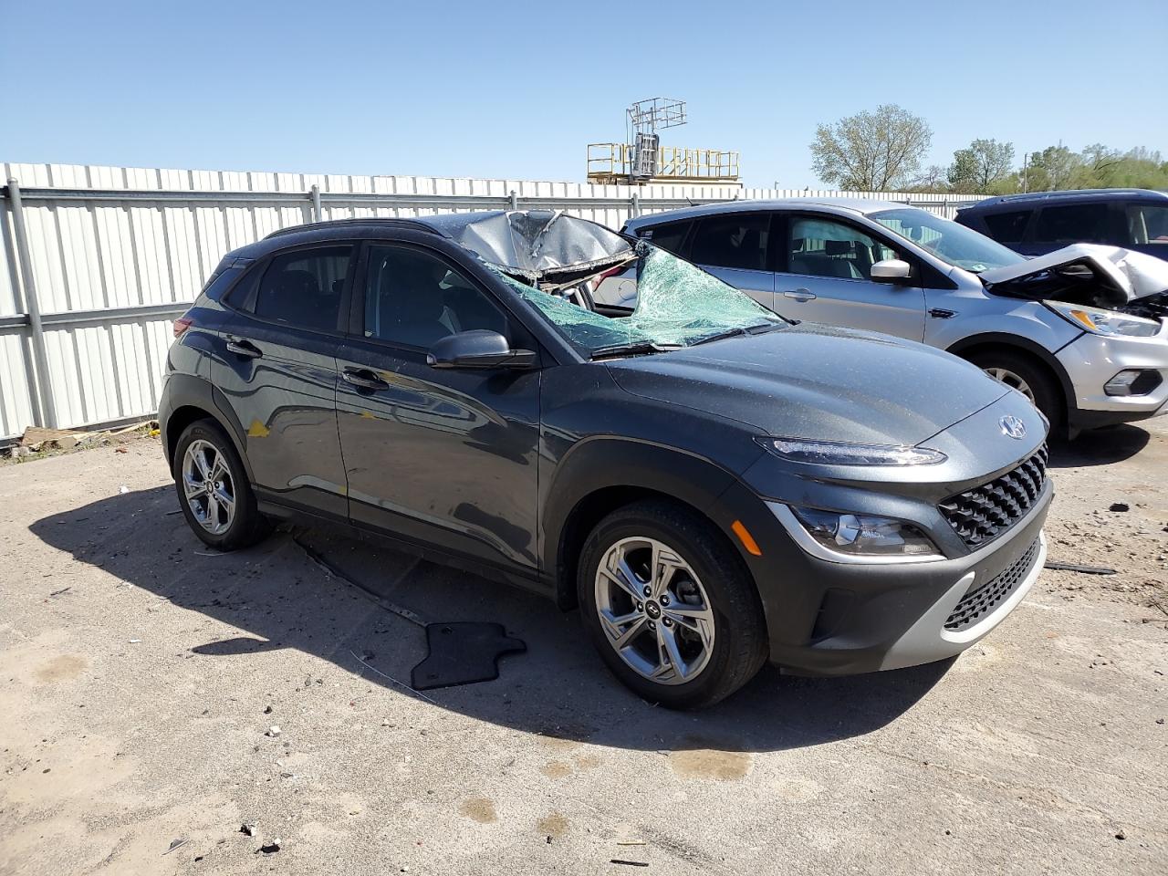 Photo 3 VIN: KM8K62AB3NU887544 - HYUNDAI KONA 