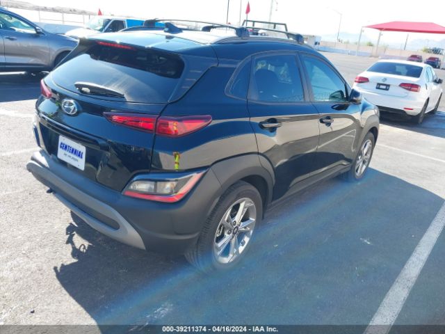 Photo 3 VIN: KM8K62AB4NU812853 - HYUNDAI KONA 