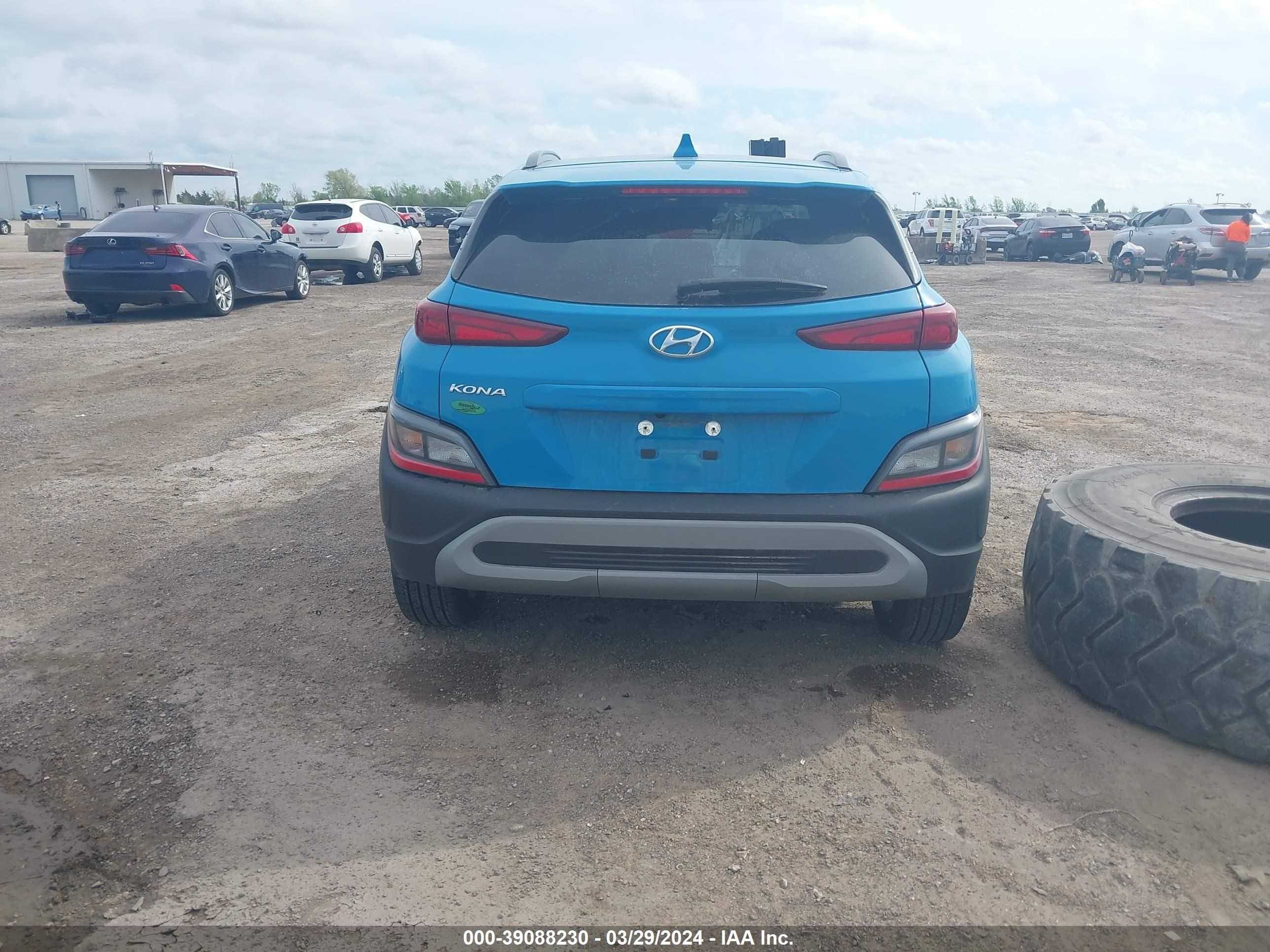 Photo 15 VIN: KM8K62AB5NU918194 - HYUNDAI KONA 