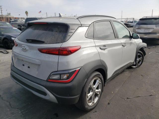 Photo 3 VIN: KM8K62AB6NU887618 - HYUNDAI KONA SEL 