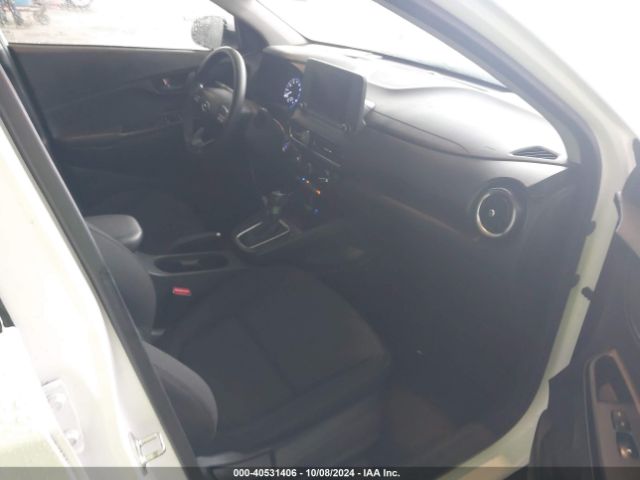 Photo 4 VIN: KM8K62AB6NU910914 - HYUNDAI KONA 