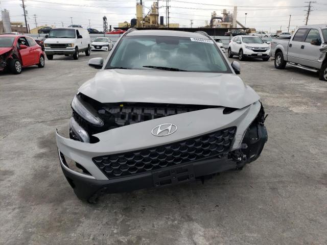 Photo 4 VIN: KM8K62AB6PU965012 - HYUNDAI KONA 