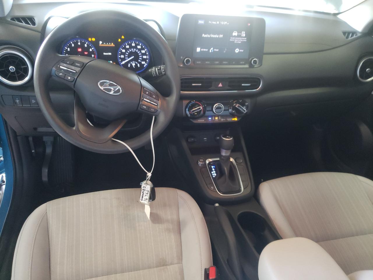 Photo 7 VIN: KM8K62AB6PU975930 - HYUNDAI KONA 