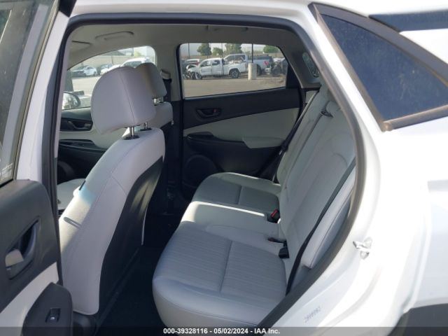 Photo 7 VIN: KM8K62AB8PU979803 - HYUNDAI KONA 