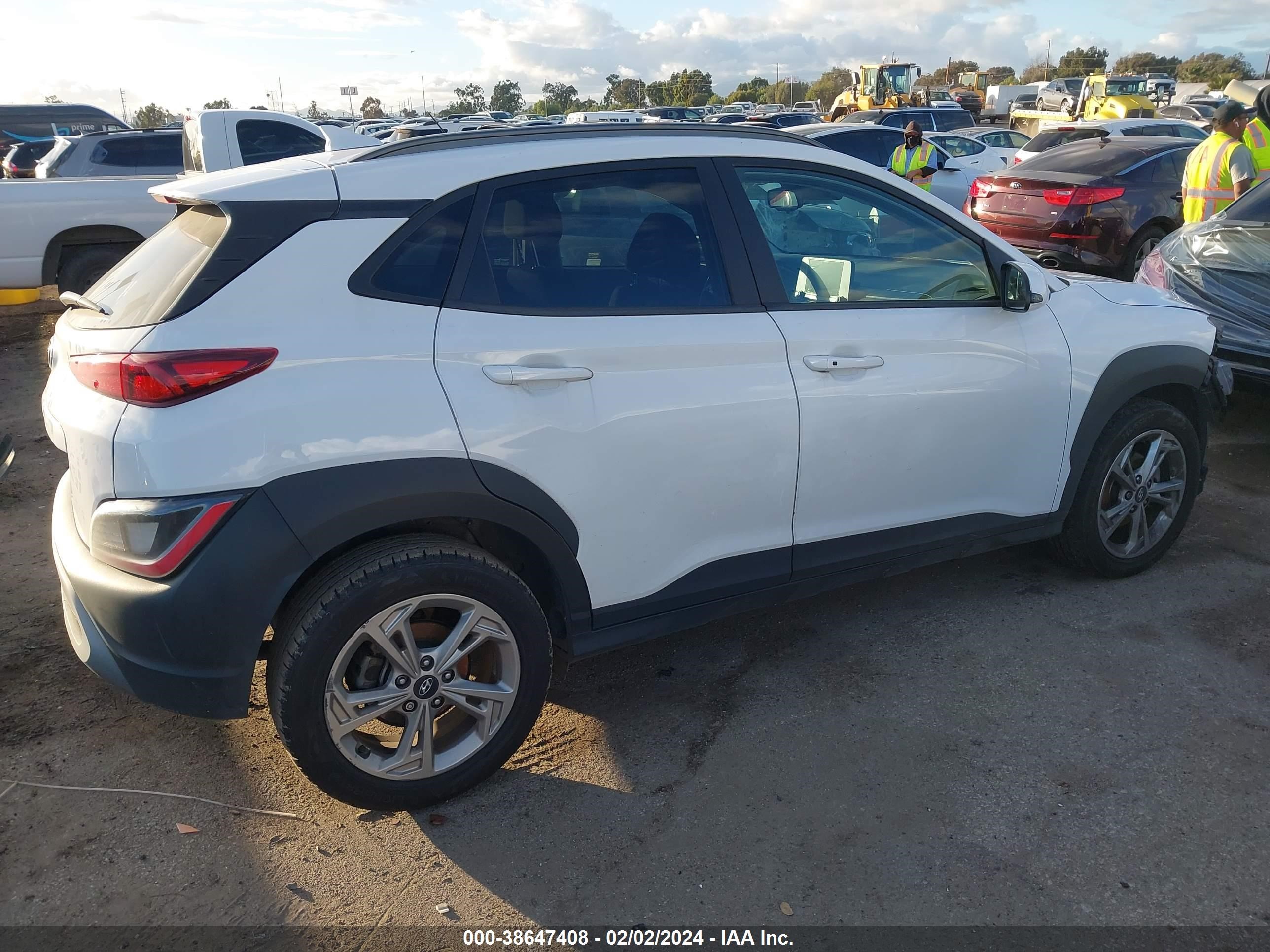 Photo 13 VIN: KM8K62AB9NU901155 - HYUNDAI KONA 