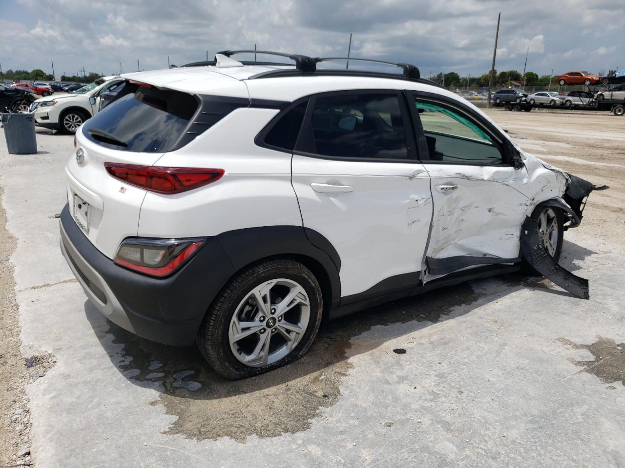 Photo 2 VIN: KM8K62AB9PU008079 - HYUNDAI KONA 