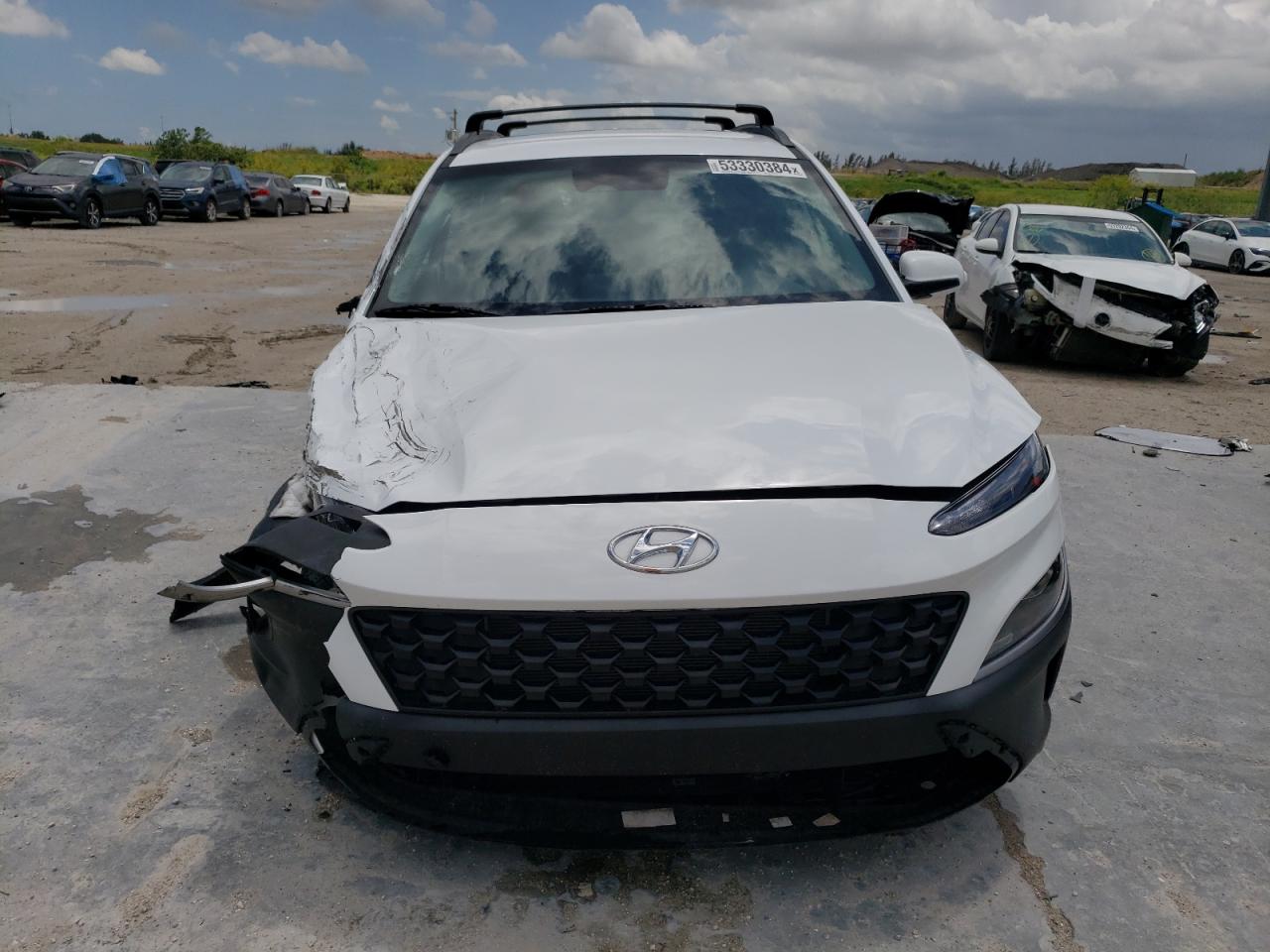 Photo 4 VIN: KM8K62AB9PU008079 - HYUNDAI KONA 