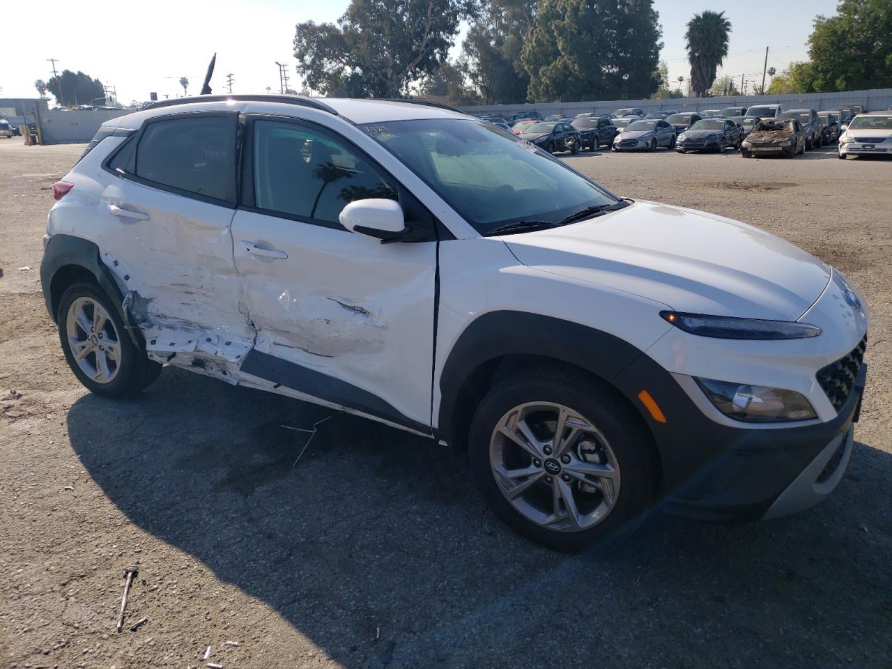 Photo 3 VIN: KM8K62AB9PU980426 - HYUNDAI KONA 