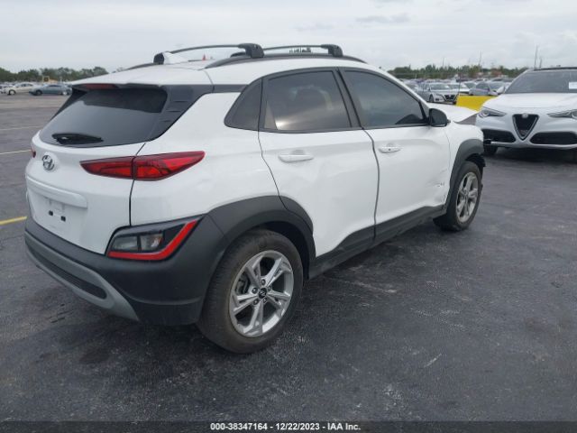 Photo 3 VIN: KM8K62ABXNU916764 - HYUNDAI KONA 