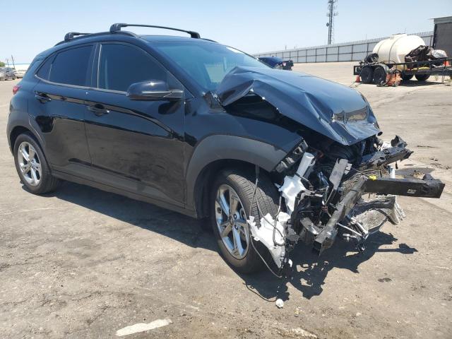 Photo 3 VIN: KM8K62ABXPU930828 - HYUNDAI KONA SEL 