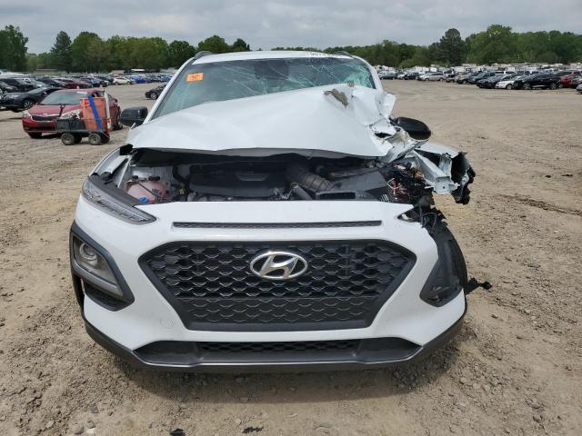 Photo 4 VIN: KM8K63A58MU668237 - HYUNDAI KONA 