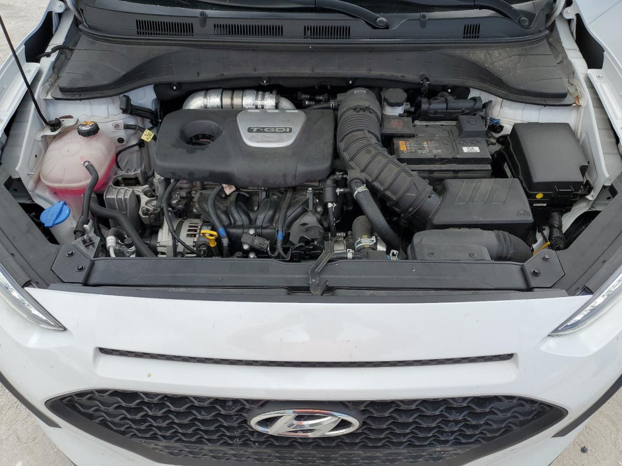 Photo 10 VIN: KM8K63A58MU676726 - HYUNDAI KONA 