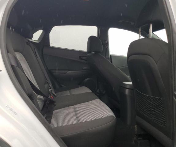 Photo 10 VIN: KM8K63A58MU681375 - HYUNDAI KONA 