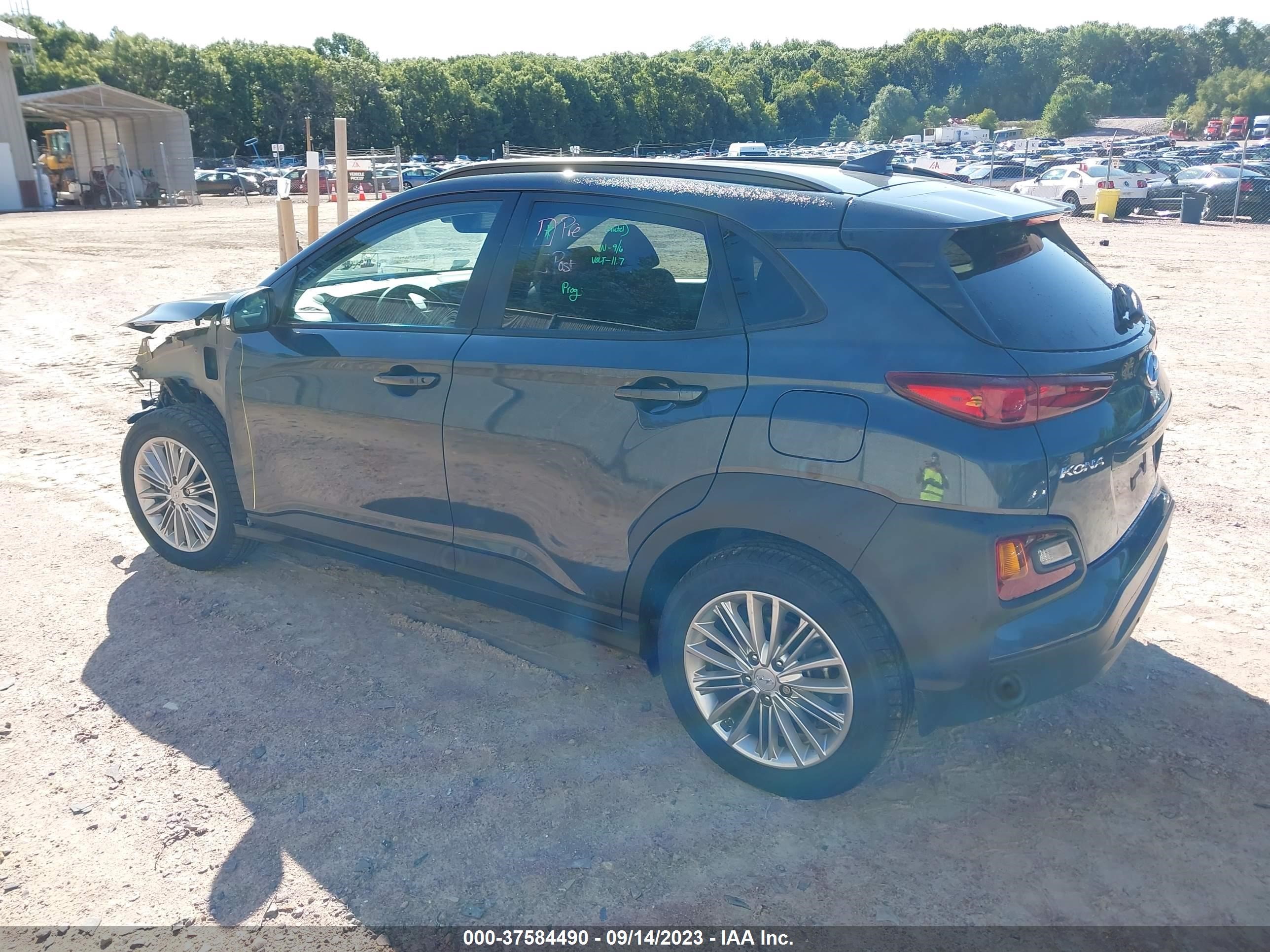 Photo 2 VIN: KM8K6CAA0MU687846 - HYUNDAI KONA 