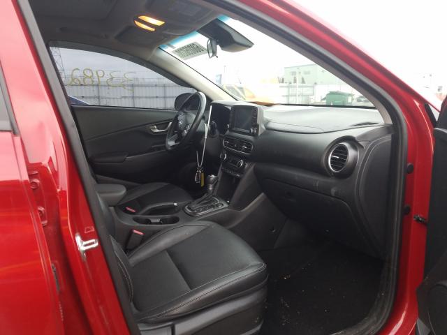 Photo 4 VIN: KM8K6CAA2JU136636 - HYUNDAI KONA 