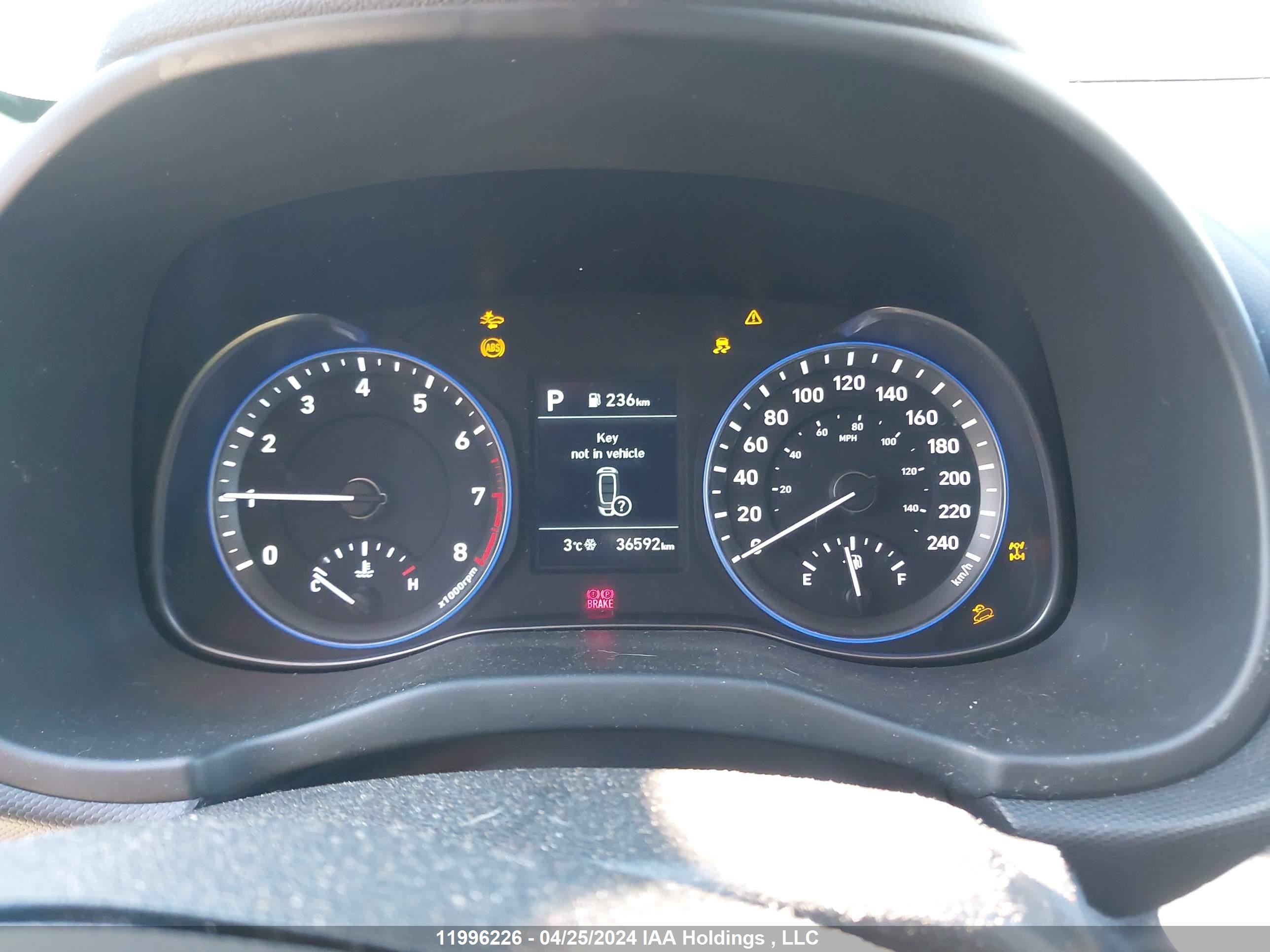 Photo 6 VIN: KM8K6CAA2LU436793 - HYUNDAI KONA 