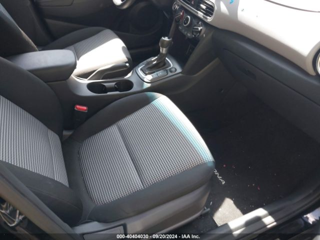 Photo 4 VIN: KM8K6CAA2MU599218 - HYUNDAI KONA 