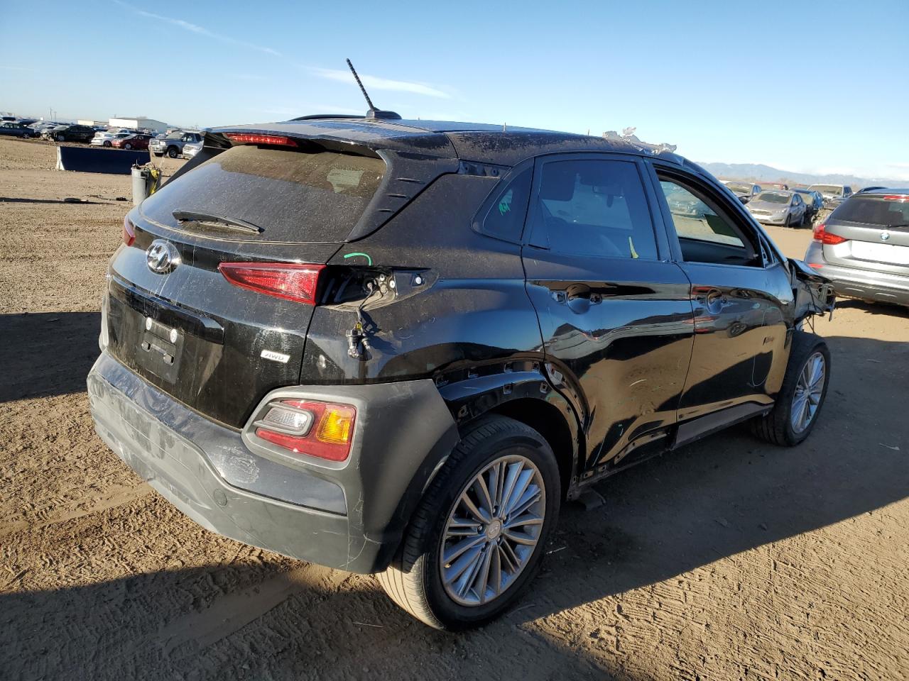 Photo 2 VIN: KM8K6CAA3JU148603 - HYUNDAI KONA 