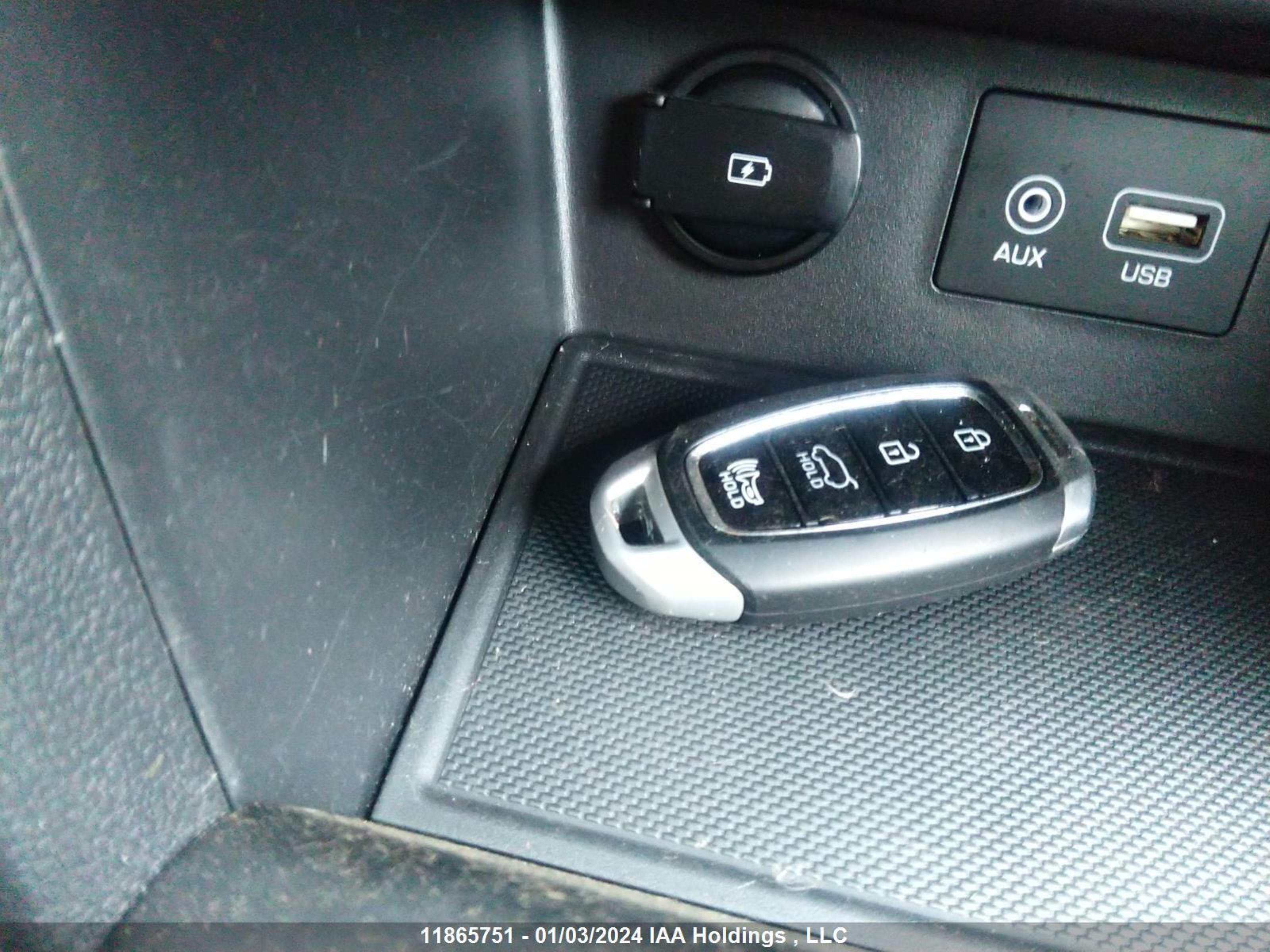 Photo 10 VIN: KM8K6CAA7LU501279 - HYUNDAI KONA 