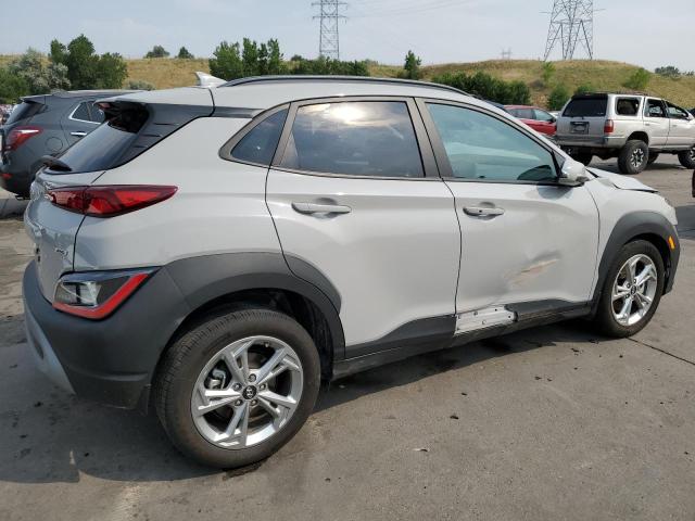 Photo 2 VIN: KM8K6CAB0NU804528 - HYUNDAI KONA 