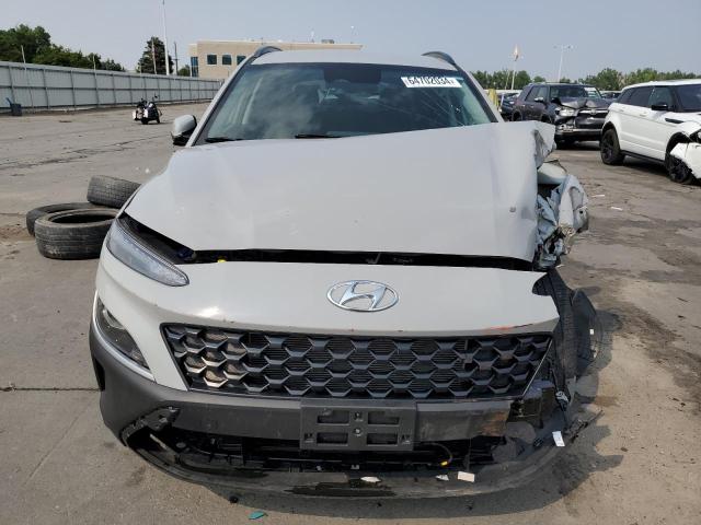 Photo 4 VIN: KM8K6CAB0NU804528 - HYUNDAI KONA 