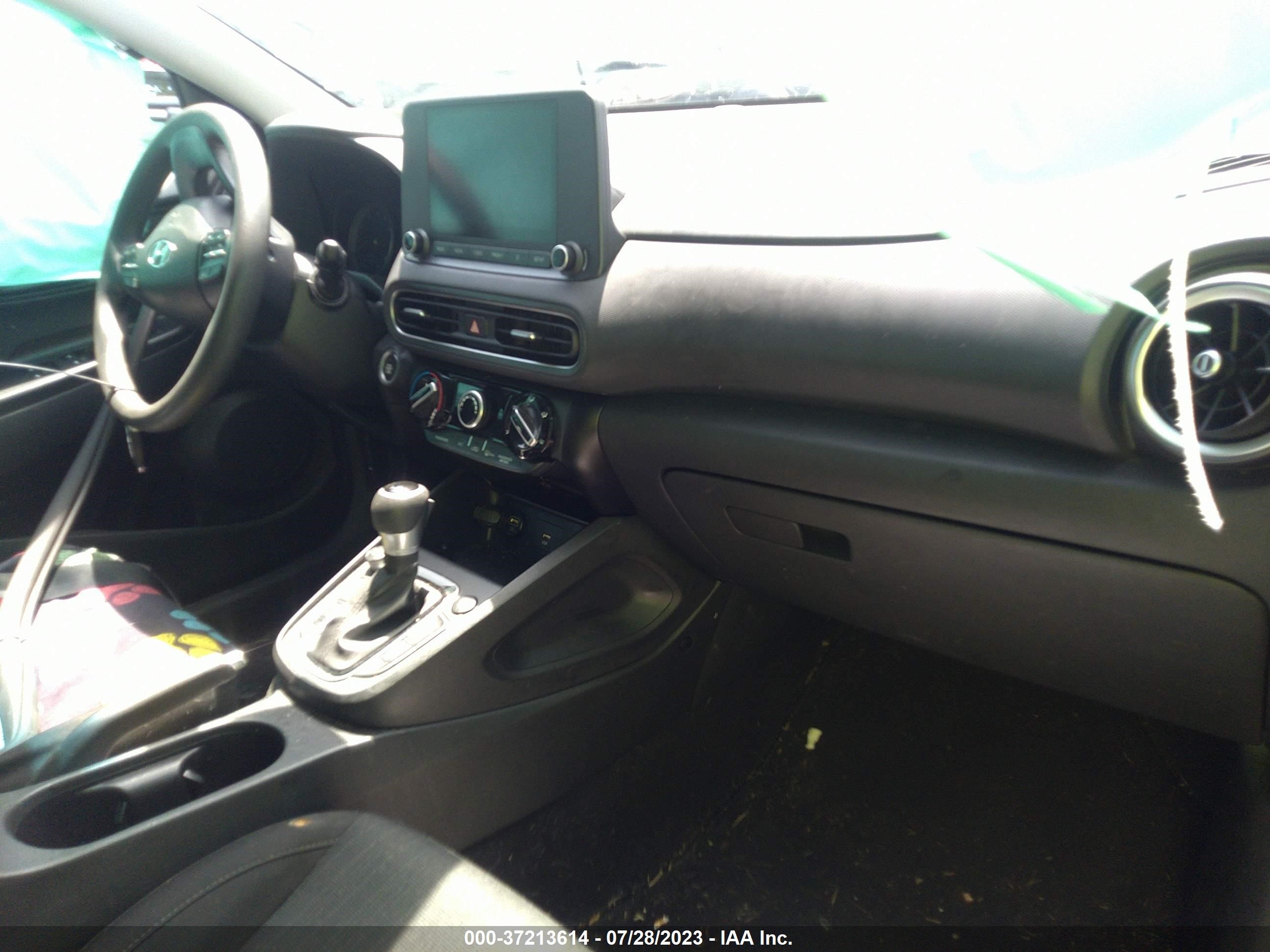 Photo 4 VIN: KM8K6CAB0NU805274 - HYUNDAI KONA 