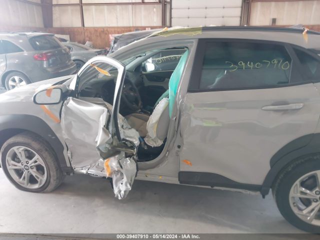 Photo 5 VIN: KM8K6CAB0PU012575 - HYUNDAI KONA 