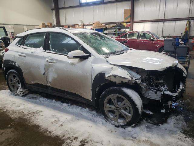 Photo 3 VIN: KM8K6CAB1NU875396 - HYUNDAI KONA SEL 